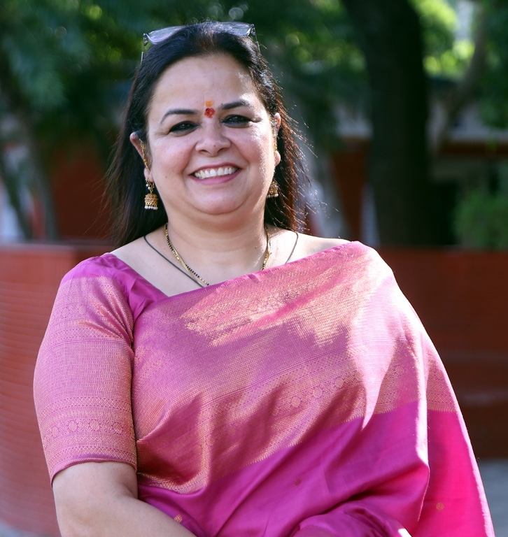 Ms. Alka Singh